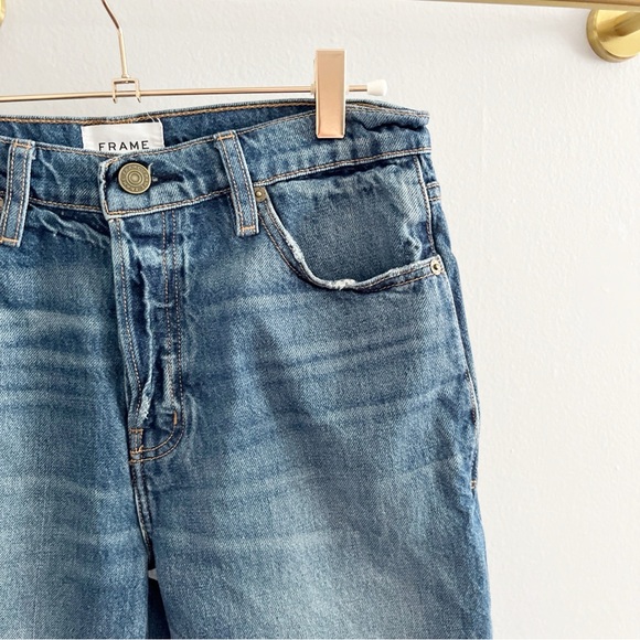 Frame Denim | Le Mec Straight Leg Jeans in Malibu Wash - Picture 4 of 8